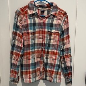 Patagonia fjord women’s flannel